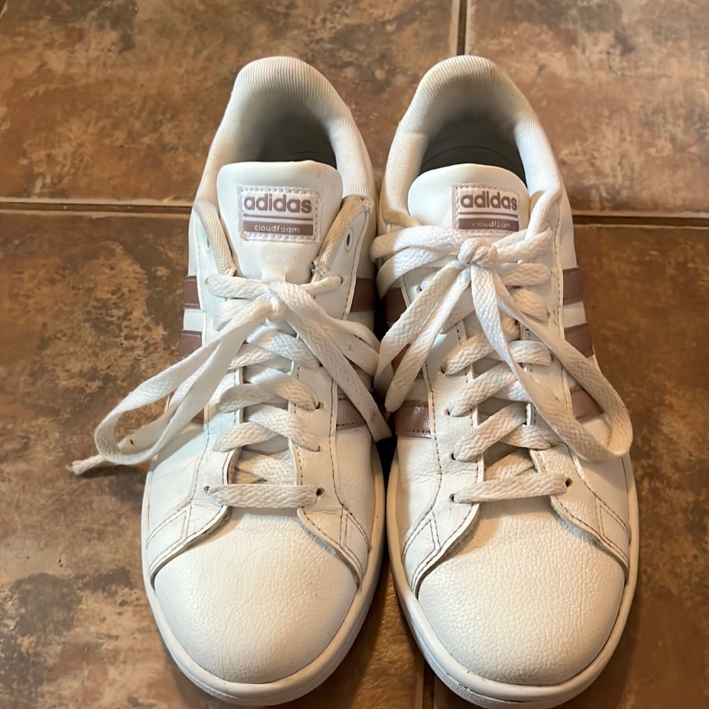 Adidas Cloudfoam Sneaker with Rose Gold Stripes
